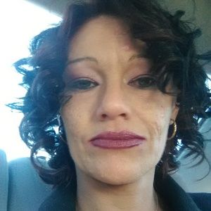 Meet your Posher, Bernadette